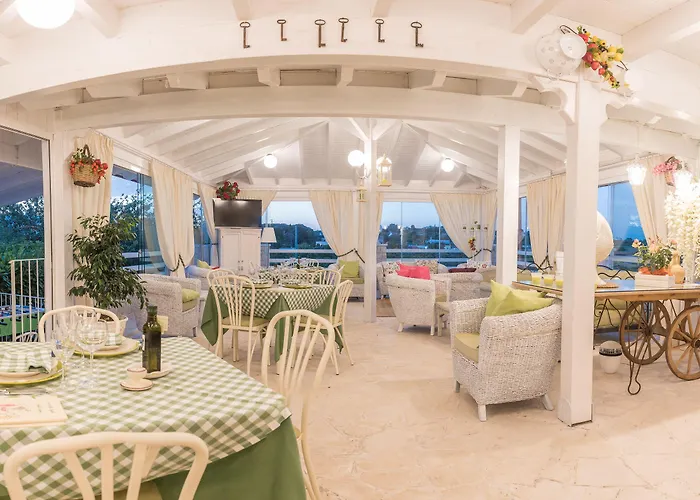 Salinola Feriegård *